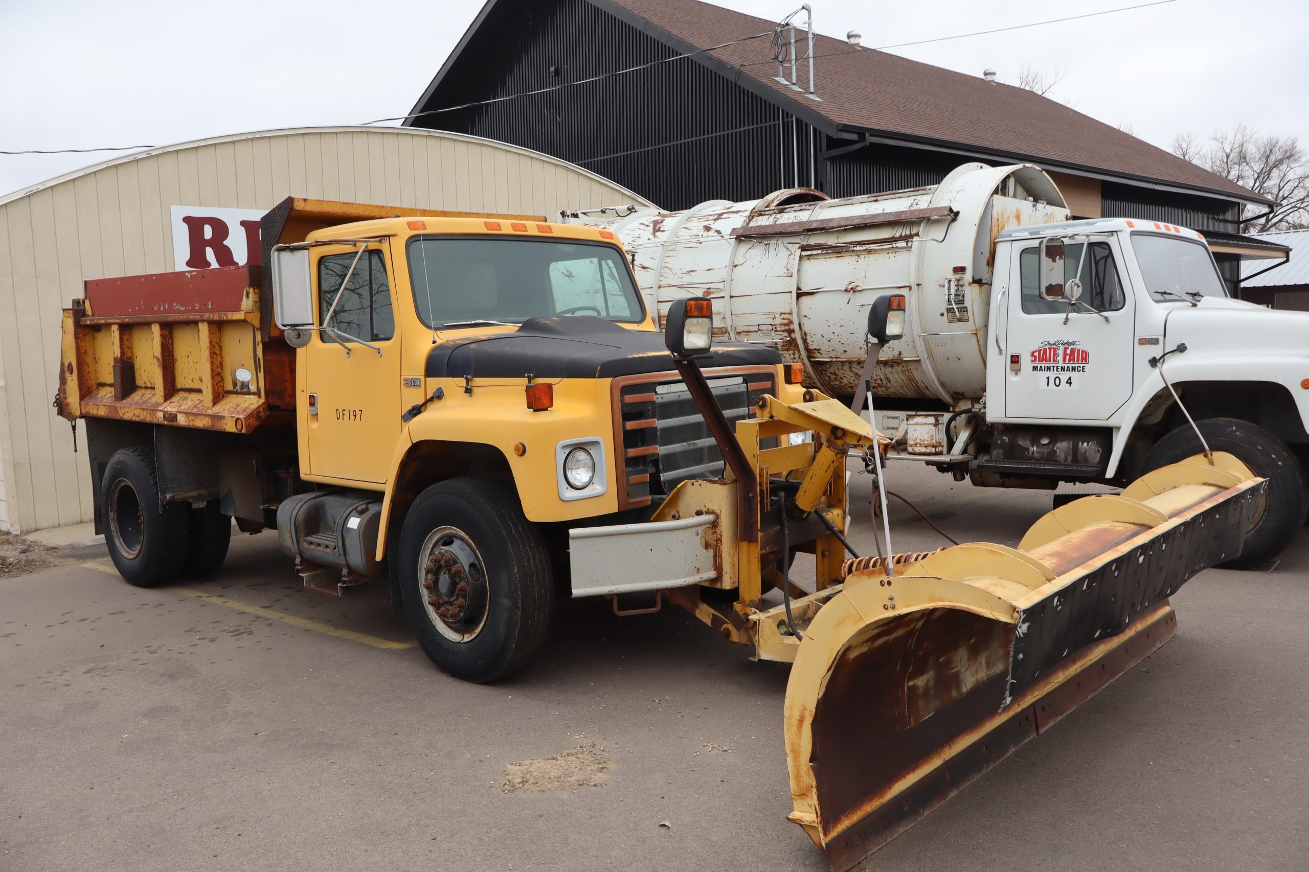 April 15th Wed. South Dakota State Fairgrounds Surplus LIVE Auction 11am CST